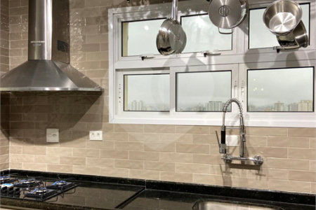 Apartamento à venda com 3 quartos, sendo 1 suíte, no Centro, Santo André, SP