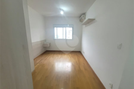 Apartamento à venda ou para alugar com 2 quartos, sendo 1 suíte, em Parque Industrial Tomas Edson, São Paulo, SP