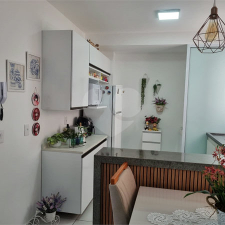 Apartamento à venda com 2 quartos em Jardim Maria Trindade, São Roque, SP