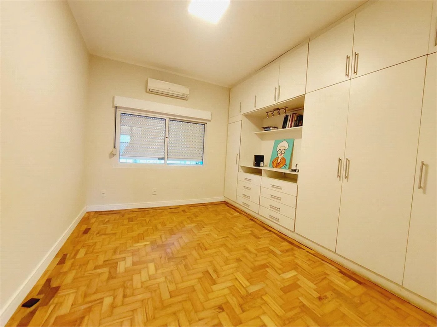 Casa à venda com 3 suítes em Lapa, São Paulo, SP