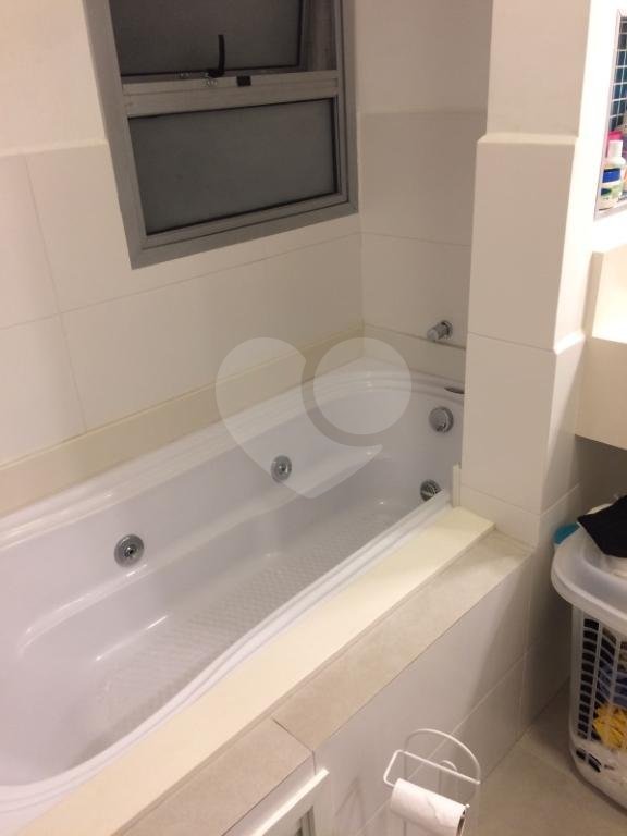Apartamento à venda com 4 quartos, sendo 2 suítes, em Jardim América, São Paulo, SP