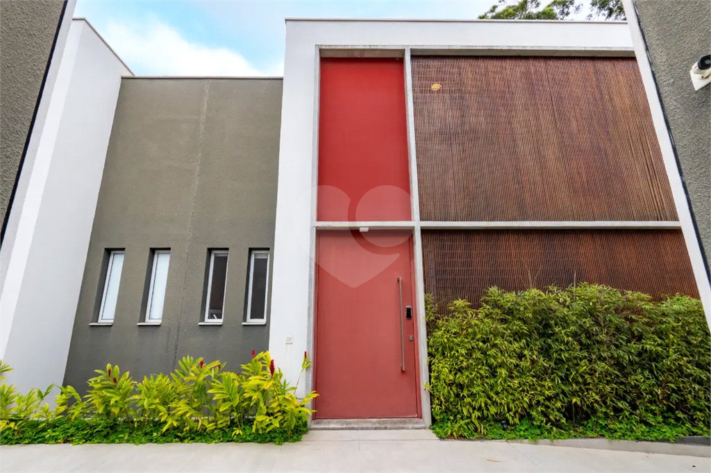 Casa à venda com 3 suítes em Retiro Morumbi, São Paulo, SP