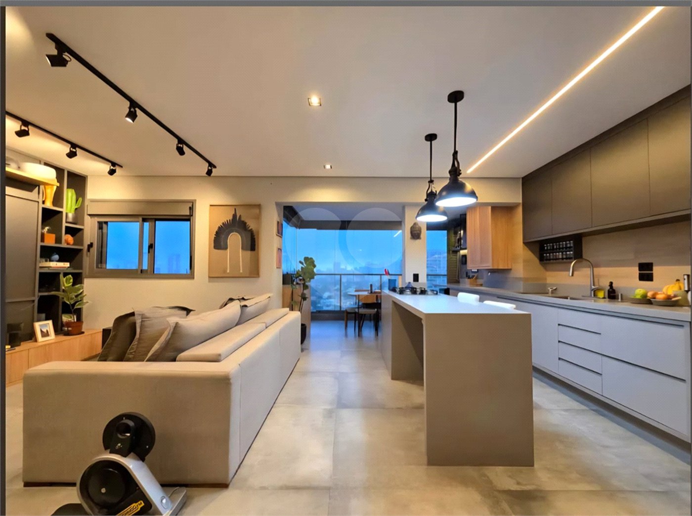 Apartamento à venda com 1 suíte em Indianópolis, São Paulo, SP