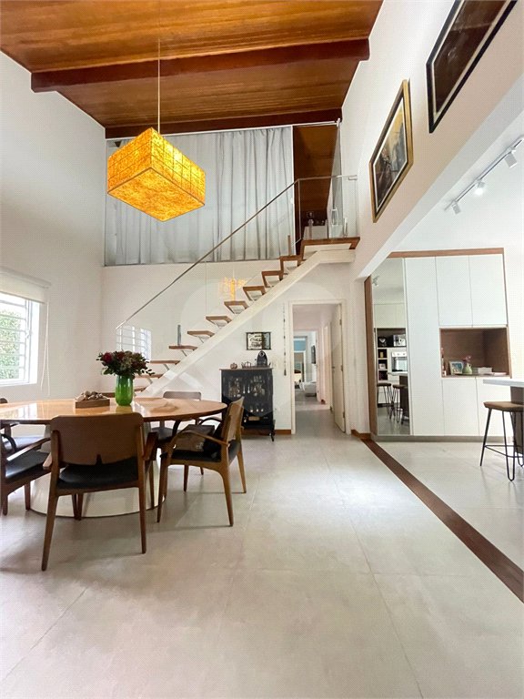 Casa à venda com 3 quartos, sendo 1 suíte, em Vila Esperia Ou Giglio, Atibaia, SP