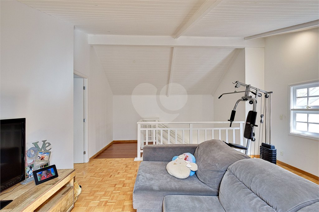 Casa à venda com 4 suítes no condomínio Conjunto Residencial São Benedito, São Paulo - SP