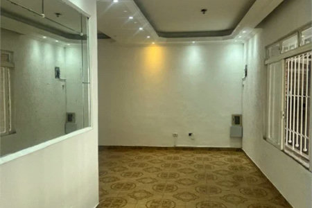 Sobrado à venda com 5 quartos em Bela Vista, Osasco, SP