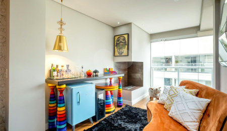 Apartamento à venda ou para alugar com 2 quartos, sendo 1 suíte,  em Vila Olímpia, São Paulo, SP