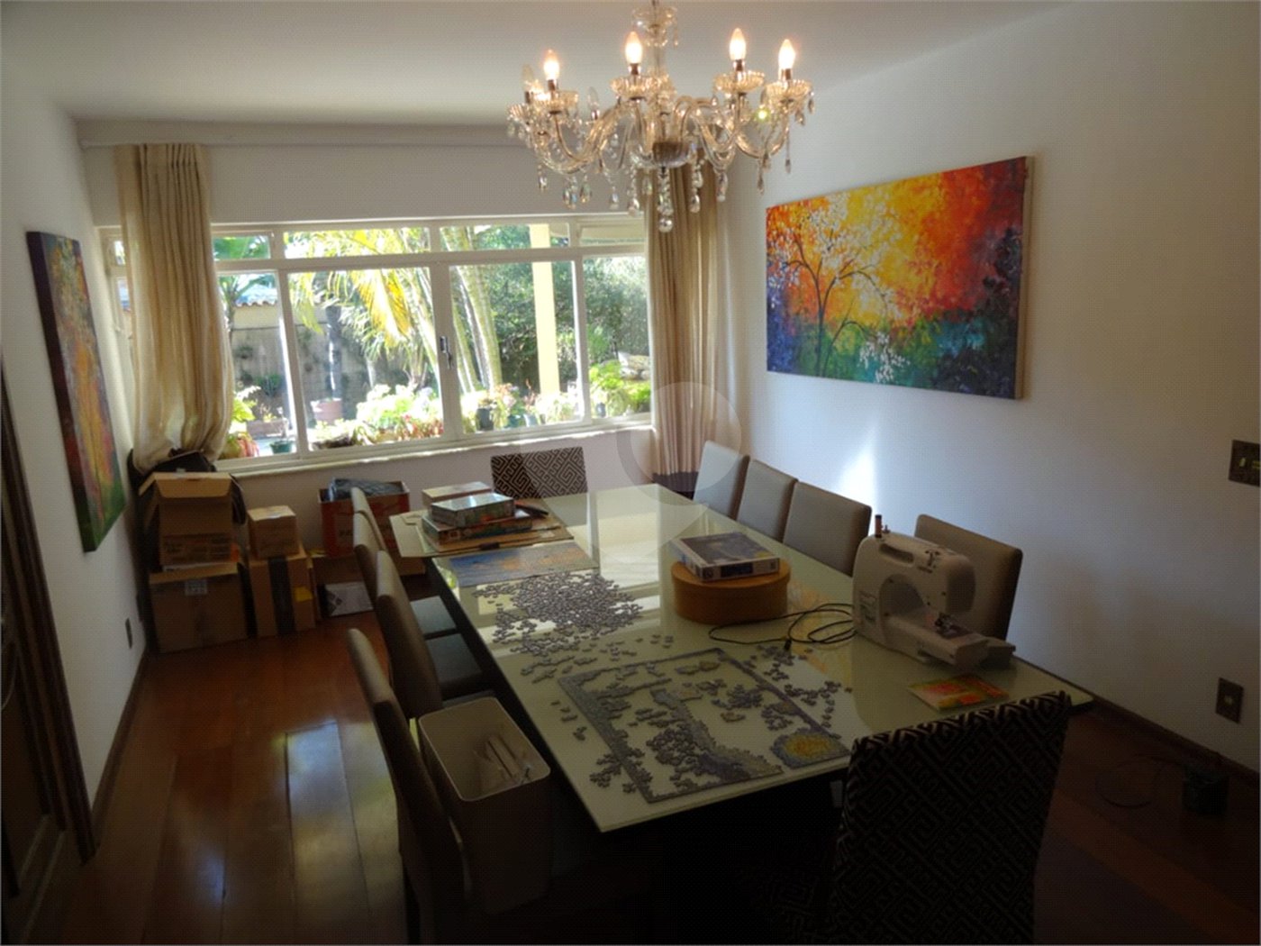 Casa à venda com 5 quartos, sendo 2 suítes,  em Vila Oliveira, Mogi das Cruzes, SP