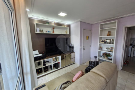 Apartamento à venda com 3 quartos, sendo 1 suíte,  em Vila Suissa, Mogi das Cruzes, SP