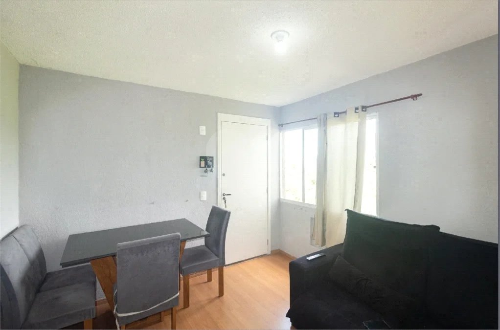 Apartamento para alugar com 2 quartos, sendo 1 suíte, em Campo Grande, Rio de Janeiro, RJ