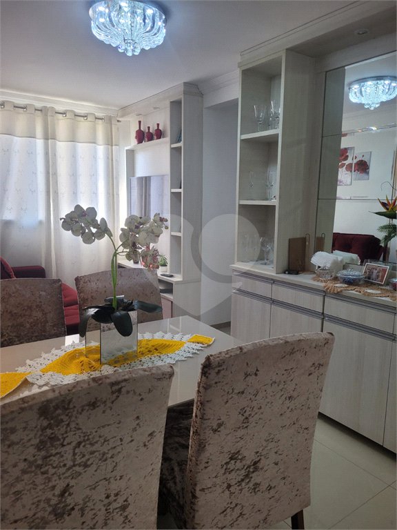 Apartamento à venda com 2 quartos, sendo 1 suíte, em Jardim São Luís, Suzano, SP