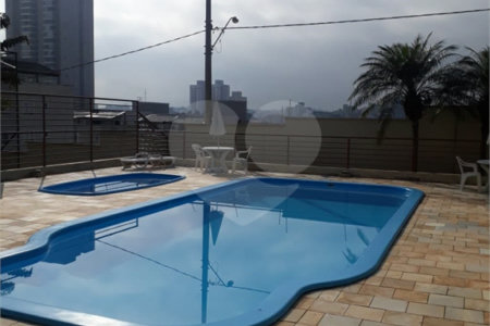 Apartamento à venda com 3 quartos, sendo 1 suíte, em Vila Santana, Mogi das Cruzes, SP