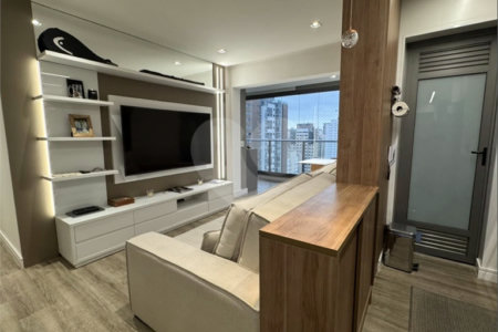 Apartamento para alugar com 2 quartos, sendo 1 suíte,  em Indianópolis, São Paulo, SP
