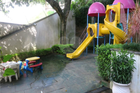 Cobertura à venda com 4 quartos, sendo 2 suítes,  em Vila Suzana, São Paulo, SP