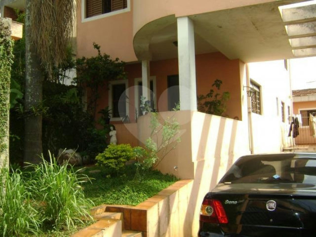 Sobrado à venda com 3 quartos, sendo 1 suíte,  em Vila Aurora (zona Norte), São Paulo, SP