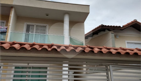 Sobrado à venda com 3 quartos, sendo 1 suíte, em Vila Mazzei, São Paulo, SP