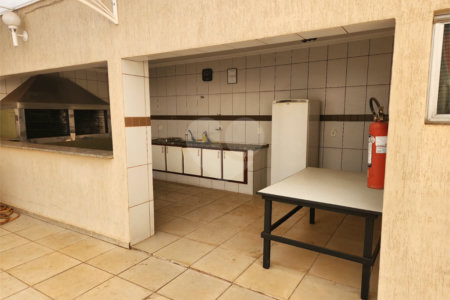 Apartamento à venda com 4 quartos, sendo 2 suítes, no Centro, Araraquara, SP