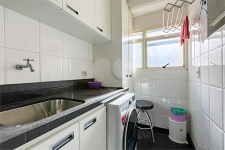 Apartamento para alugar com 2 quartos, sendo 1 suíte, em Cerqueira César, São Paulo, SP
