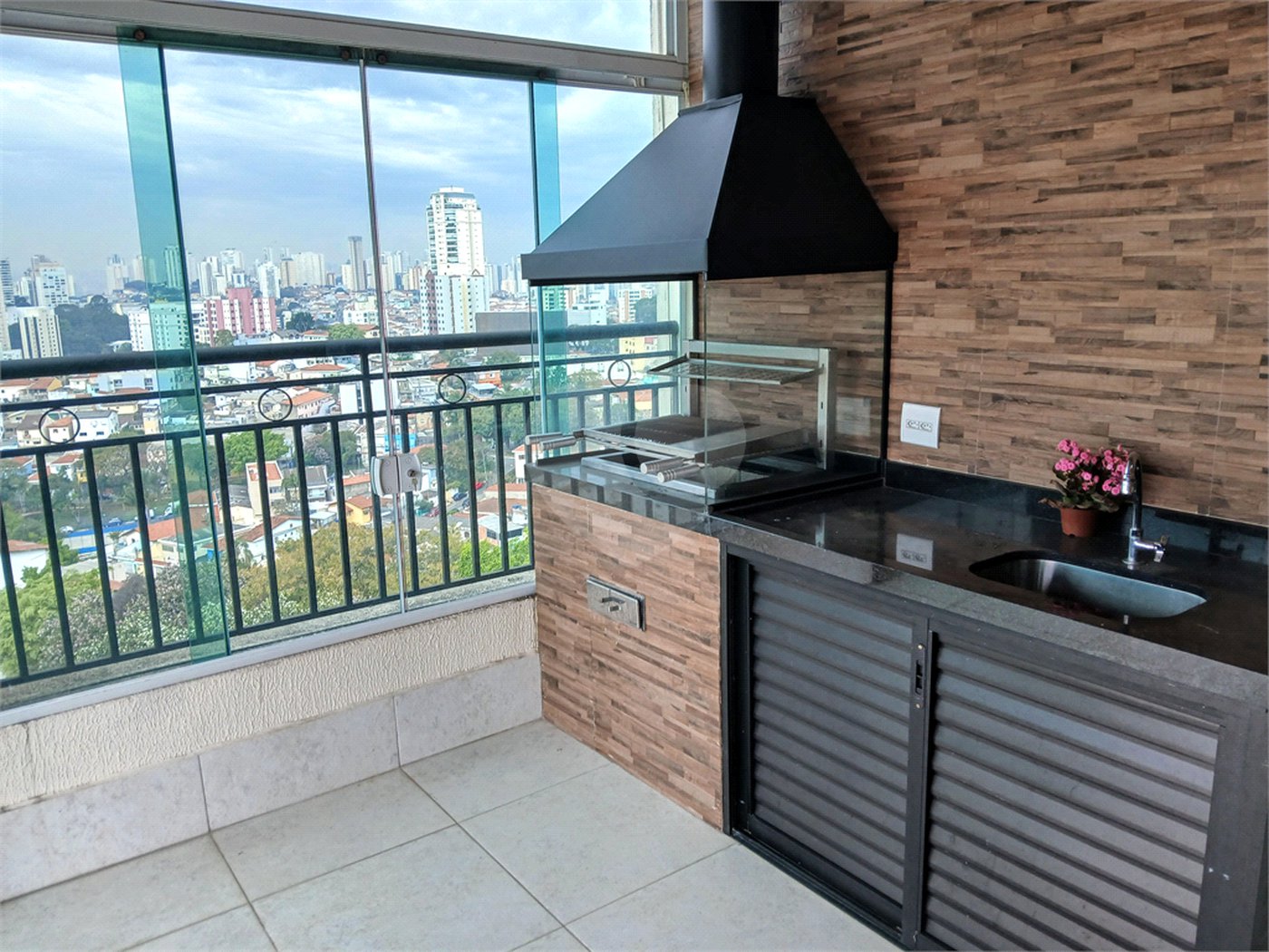 Cobertura à venda com 3 quartos, sendo 1 suíte, em Santana, São Paulo, SP