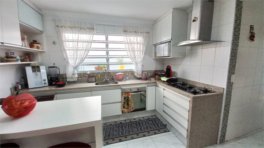 Casa à venda com 3 suítes em Jardim Trussardi, São Paulo, SP