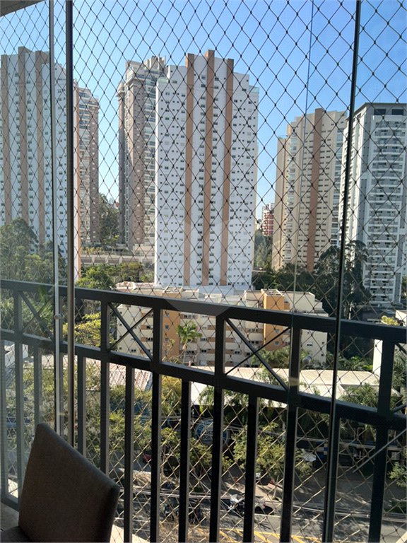 Apartamento à venda com 4 quartos, sendo 2 suítes,  em Vila Andrade, São Paulo, SP
