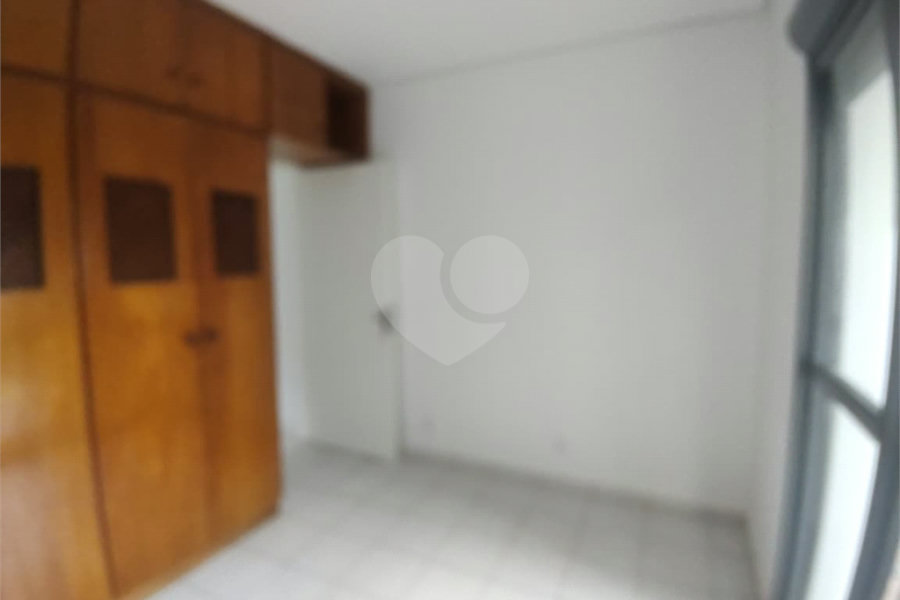 Sobrado à venda com 3 quartos, sendo 1 suíte,  em Tremembé, São Paulo, SP