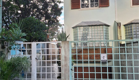 Sobrado à venda com 3 quartos, sendo 1 suíte, em Vila Irmãos Arnoni, São Paulo, SP