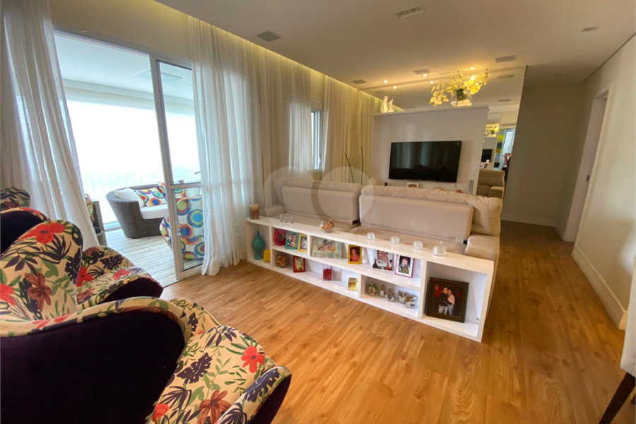 Apartamento à venda com 2 suítes em Parada Inglesa, São Paulo, SP