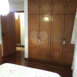 Sobrado à venda com 4 quartos, sendo 1 suíte, em Tremembé, São Paulo, SP