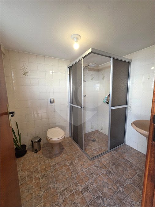 Casa à venda com 3 quartos, sendo 1 suíte, no condomínio Estância Marambaia, Vinhedo - SP