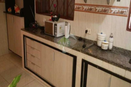 Casa à venda com 3 quartos em Campo Grande, Rio de Janeiro, RJ