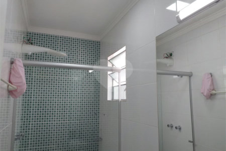 Sobrado à venda com 3 quartos, sendo 1 suíte, em Vila Mazzei, São Paulo, SP