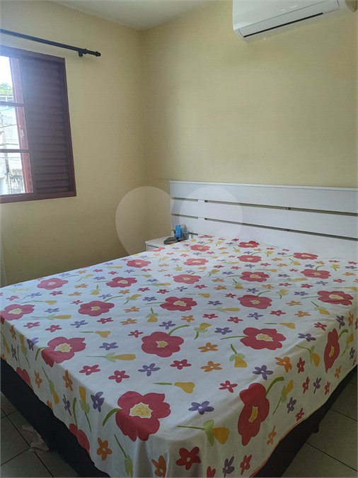 Casa à venda com 3 quartos em Jardim Cumbica, Guarulhos, SP
