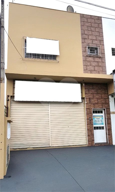 sala comercial_Jardim Bom Principio- Indaiatuba-SP. AU 60m2 valor locacao R$880,00 mais valor iptu.