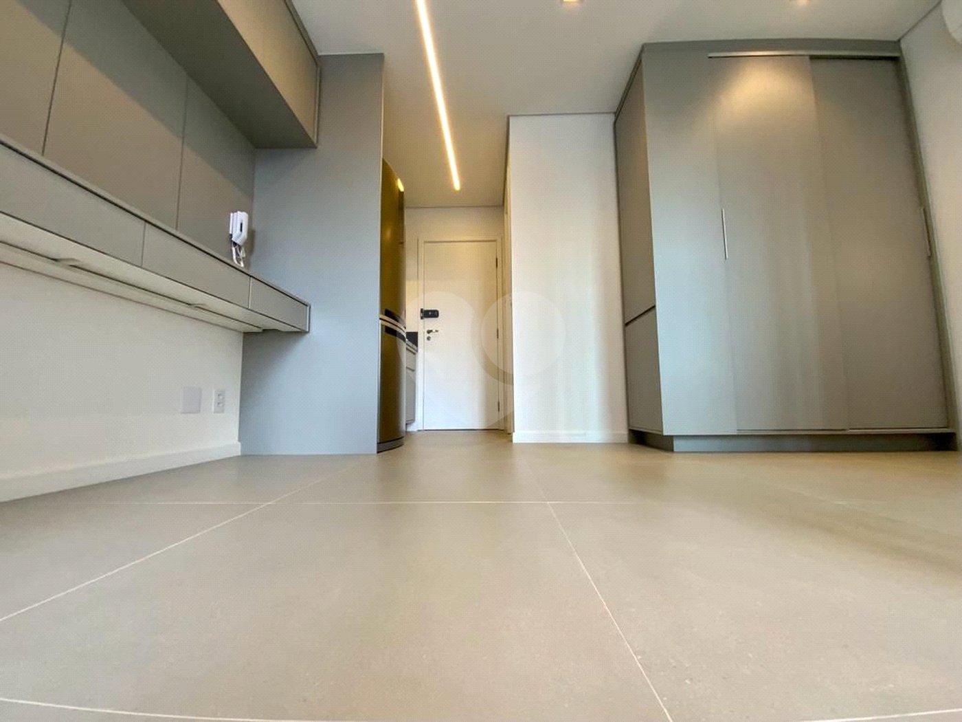 Studio com 28 m² totalmente mobiliado a venda na Vila Clementino