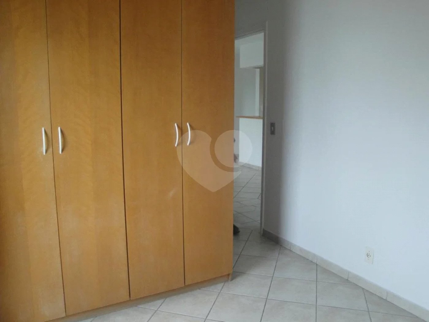 Apartamento à venda com 2 quartos, sendo 1 suíte, em Vila Hamburguesa, São Paulo, SP