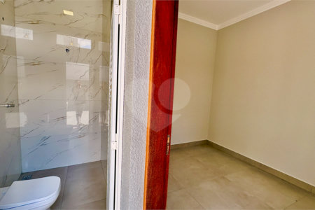 Casa à venda com 4 quartos, sendo 1 suíte,  no condomínio Villagio Milano, Sorocaba - SP
