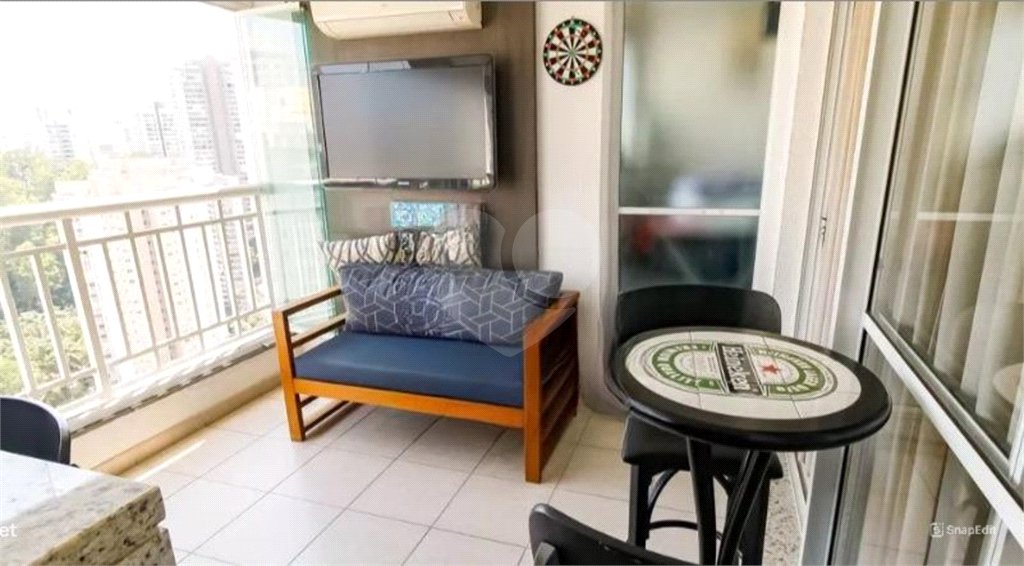 Apartamento à venda com 3 quartos, sendo 1 suíte, em Vila Andrade, São Paulo, SP