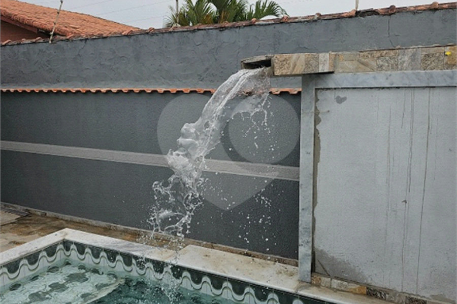 Casa Térrea à venda com 3 quartos, sendo 1 suíte,  em Região do Gaivota, Itanhaém, SP