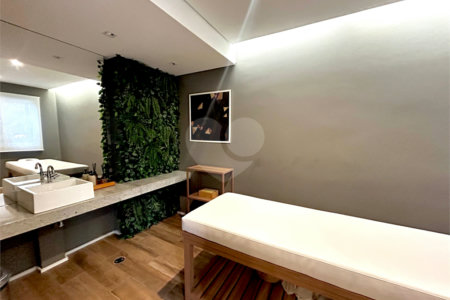 Apartamento para alugar com 1 suíte em Chácara Santo Antônio, São Paulo, SP
