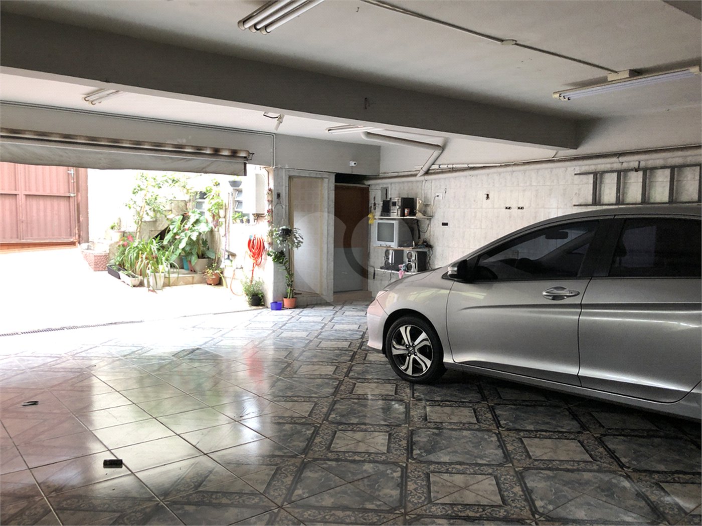 Sobrado à venda com 3 quartos, sendo 1 suíte, em Vila Gustavo, São Paulo, SP