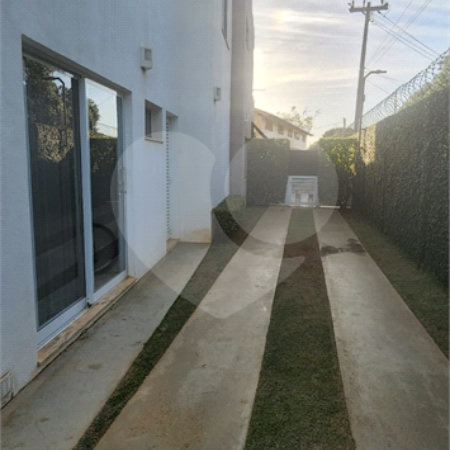 Casa à venda com 5 quartos, sendo 3 suítes, no condomínio Residencial Saint German, Araçoiaba da Serra - SP