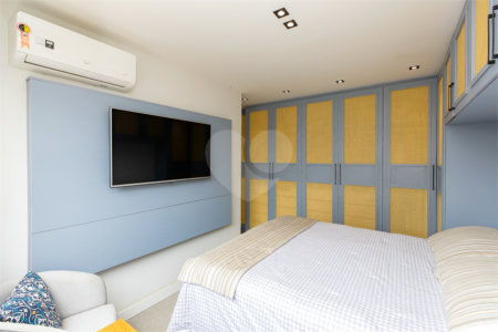 Apartamento à venda com 3 quartos, sendo 1 suíte, em Alto da Boa Vista, São Paulo, SP
