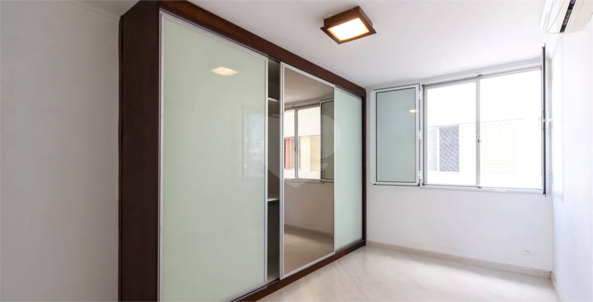 Apartamento à venda com 3 quartos em Pinheiros, São Paulo, SP