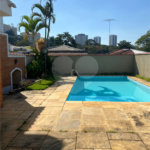 Casa à venda com 3 quartos, sendo 1 suíte, em Santo Amaro, São Paulo, SP