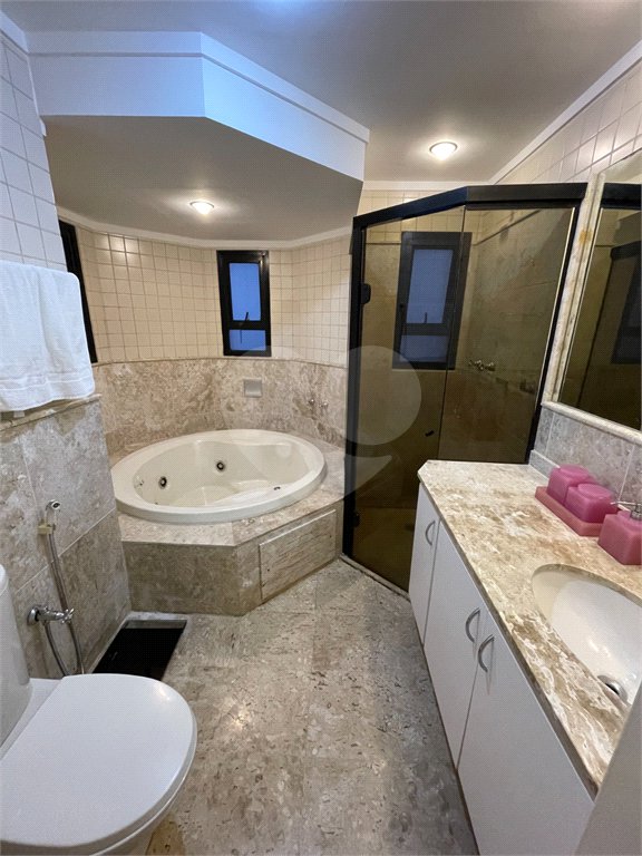 Apartamento à venda com 4 suítes em Vila Suzana, São Paulo, SP