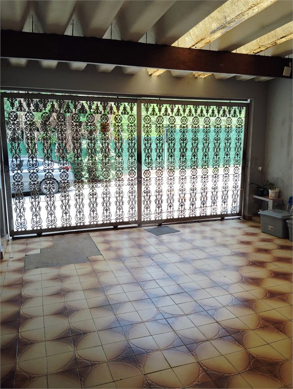 Sobrado à venda com 3 quartos, sendo 1 suíte, em Parque Fongaro, São Paulo, SP