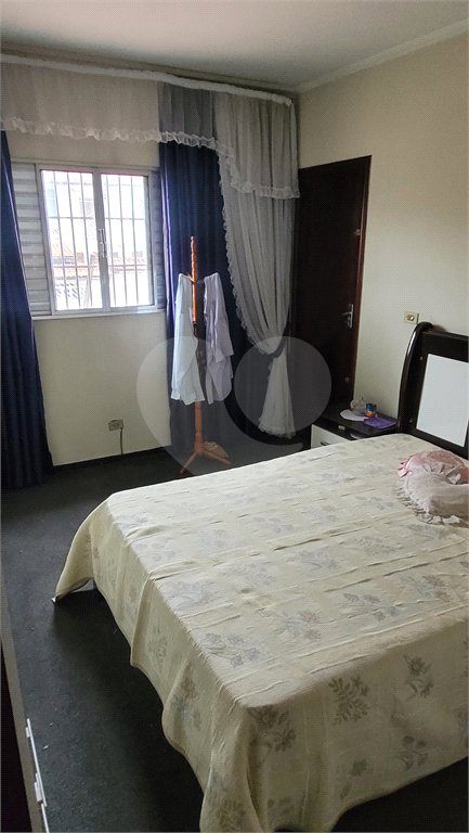 Sobrado à venda com 2 quartos em Cidade Líder, São Paulo, SP