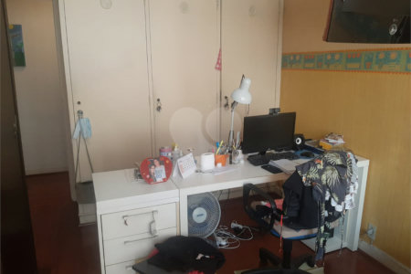 Apartamento à venda com 3 quartos, sendo 1 suíte, em Copacabana, Rio de Janeiro, RJ