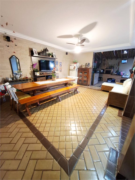 Casa à venda com 3 quartos, sendo 1 suíte, em Jardim São Luiz, Ribeirão Preto, SP